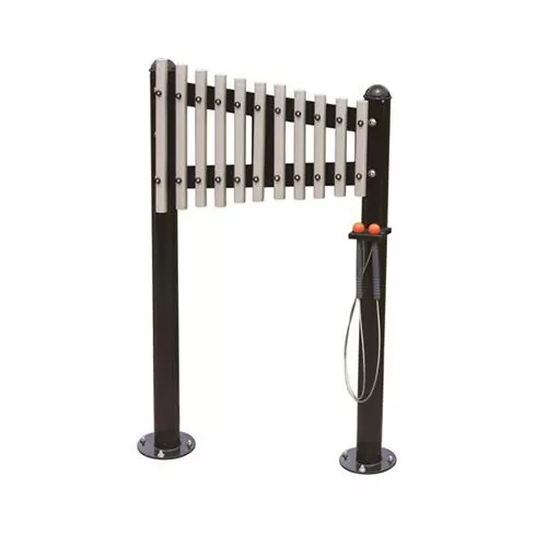 פעמוני הקשת בחוץ של קיר STEM